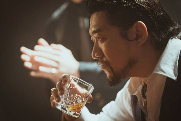 三谷幸喜監督『ザ・マジックアワー』中国リメイク、7月公開決定