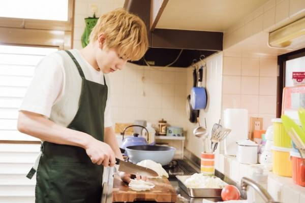 赤澤遼太郎＆高橋健介が実際に試作も『アキはハルとごはんを食べたい』トマト塩ラーメンのレシピ公開