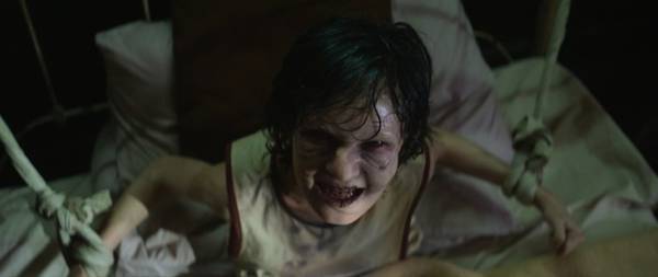 “実在のエクソシスト”ラッセル・クロウ、最強のサタンと対峙『ヴァチカンのエクソシスト』場面写真