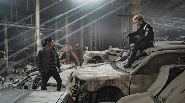 『東京リベンジャーズ2』“絶対悪”キサキ＆半間のキャラPV公開