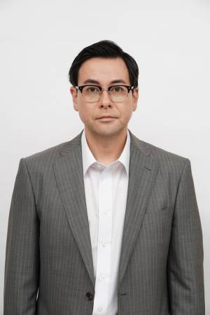 坂口健太郎の恋人役に臼田あさ美、青柳翔＆黒羽麻璃央ら出演「CODE」