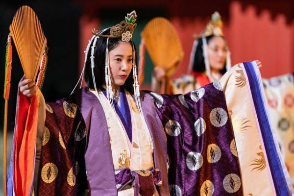 吉高由里子「作品をますます輝かせていけたら」大河「光る君へ」本格始動