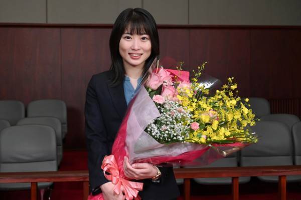 志田未来＆風間俊介＆高橋優斗「勝利の法廷式」クランクアップ