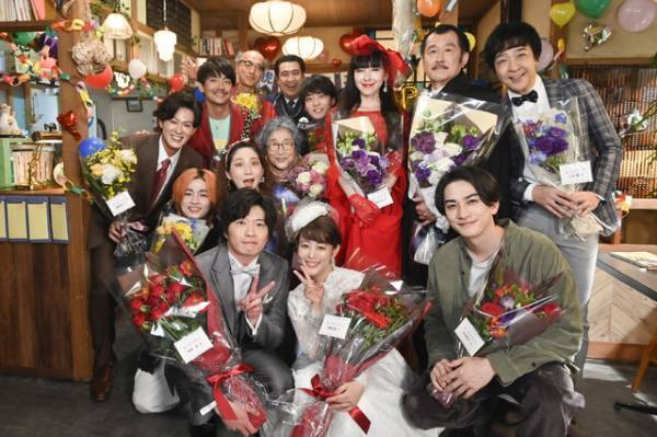 高畑充希＆田中圭ら「unknown」爆笑クランクアップ！ 撮影一時中断のワケとは