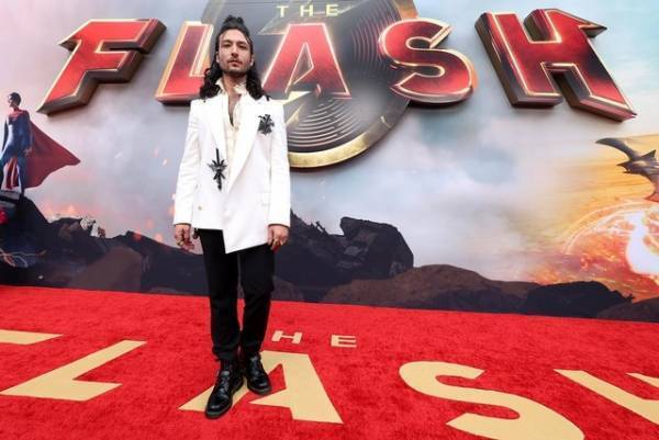 『ザ・フラッシュ』「見上げると私もそこにいる」スーパーガール役にサッシャ・カジェが喜び明かす