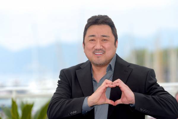 マ・ドンソク、K-ビューティの街を闊歩『狎鴎亭スターダム』日本公開決定