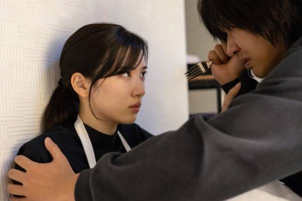 永野芽郁×鈴木京香が激突！「御手洗家、炎上する」本予告映像