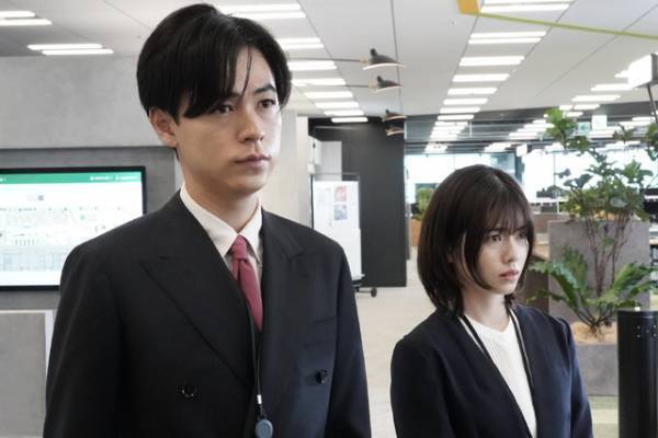 成田凌×小芝風花、新コンビに期待「転職の魔王様」シーン写真公開