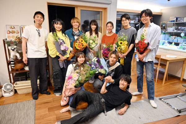 山田裕貴＆赤楚衛二＆上白石萌歌ら「ペンディングトレイン」オールアップ