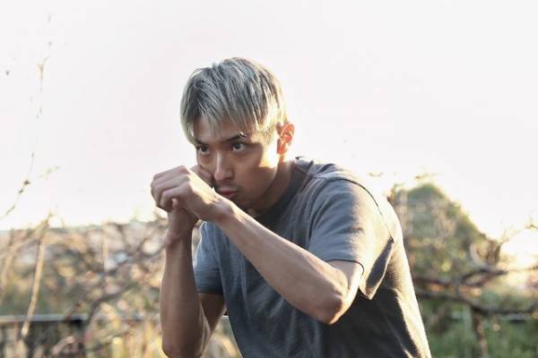 横浜流星、肉体改造で挑む『春に散る』場面写真