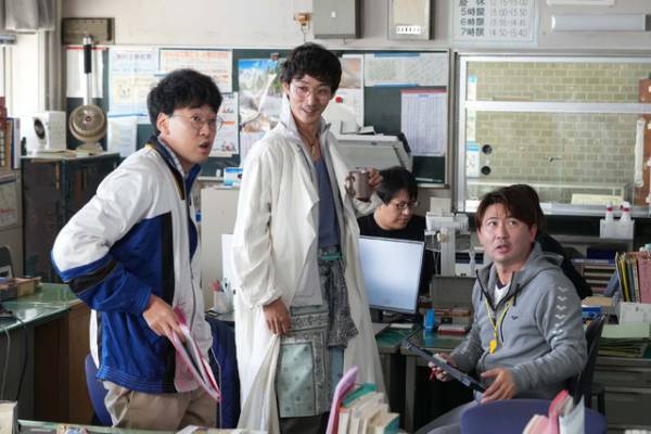 白岩瑠姫＆久間田琳加、距離が縮まる“正反対のふたり”の場面写真『夜が明けたら、いちばんに君に会いにいく』