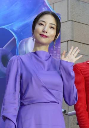 川口春奈と玉森裕太、“火と水”イメージの衣装で『マイ・エレメント』お披露目イベント