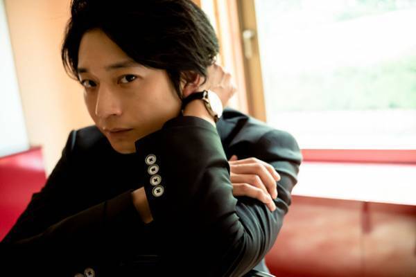 「警部補ダイマジン」向井理“ドS特命班室長”のキャラ映像公開に歓喜の声