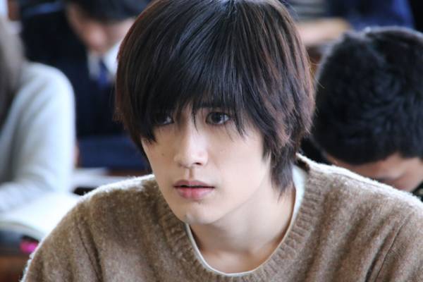 北村匠海「名探偵ステイホームズ」＆三浦春馬「殺人偏差値70」など特集放送