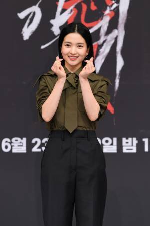 キム・テリ、“憑りつかれた”演技は「“恨”に集中した」「悪鬼」制作発表レポ到着