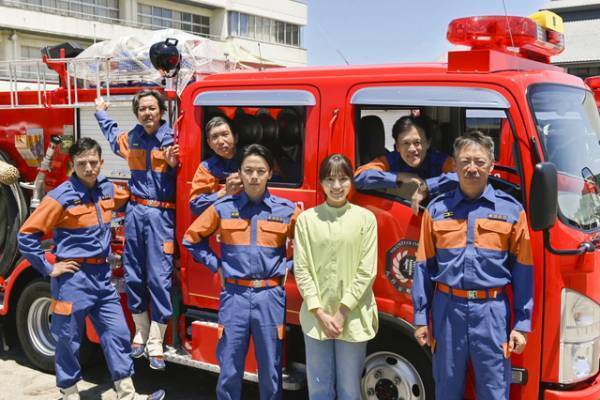 中村倫也「贅沢で躍動感あふれるシーンになった」“消防操法大会シーン”に挑戦「ハヤブサ消防団」