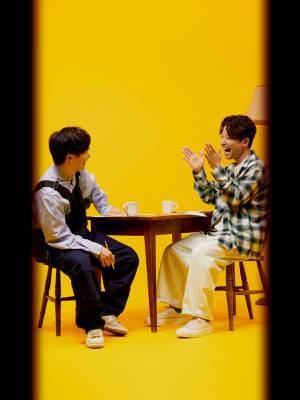 星野源＆オードリー若林のガチトーク番組　Netflix「LIGHTHOUSE」8月配信開始