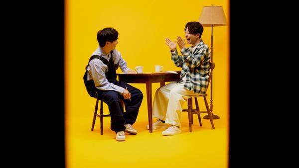 星野源＆オードリー若林のガチトーク番組　Netflix「LIGHTHOUSE」8月配信開始