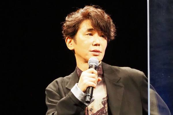 中村倫也、ユースケ・サンタマリアと英国喜劇に挑む「計算された掛け合いも見もの」