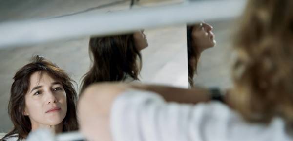 “母”ジェーン・バーキンの真実に迫るシャルロット・ゲンズブール初監督『ジェーンとシャルロット』本予告