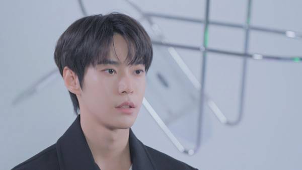 Stray Kids・NCTドヨン・IVEら登場、K-POP業界の裏側に迫る「K-POP GENERATION」配信