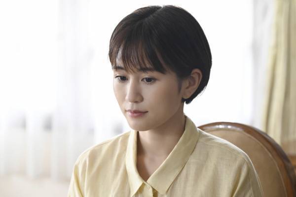 暴かれる裏の顔…深川麻衣＆前田敦子＆石井杏奈共演「彼女たちの犯罪」今夜2話の場面写真公開