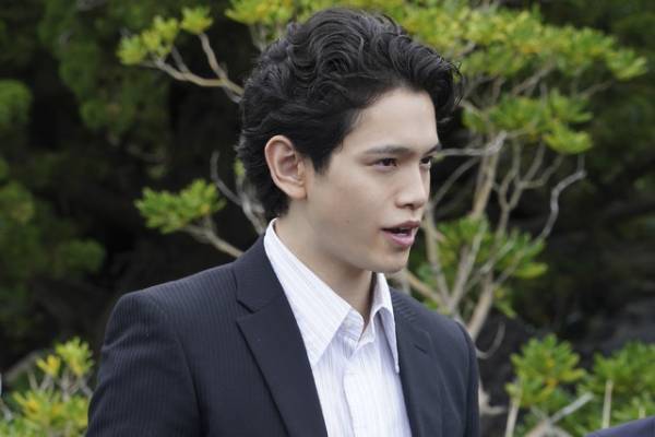 暴かれる裏の顔…深川麻衣＆前田敦子＆石井杏奈共演「彼女たちの犯罪」今夜2話の場面写真公開