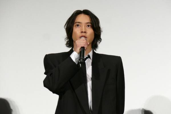 山崎賢人、『キングダム』との出会いは「運命」　最新作はシリーズ最高視野の好スタート！