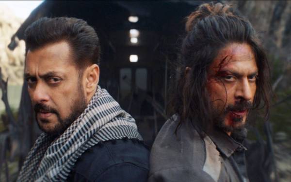 サルマーン・カーン×シャー・ルク・カーンの2人が最強タッグ！『PATHAAN／パターン』新場面写真