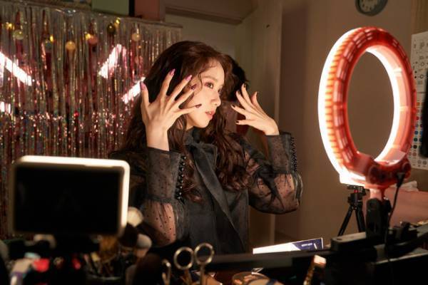 少女時代ユナ、映画『コンフィデンシャル』ではヒョンビンと共助捜査！場面写真入手