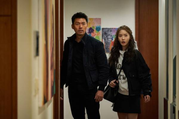 少女時代ユナ、映画『コンフィデンシャル』ではヒョンビンと共助捜査！場面写真入手