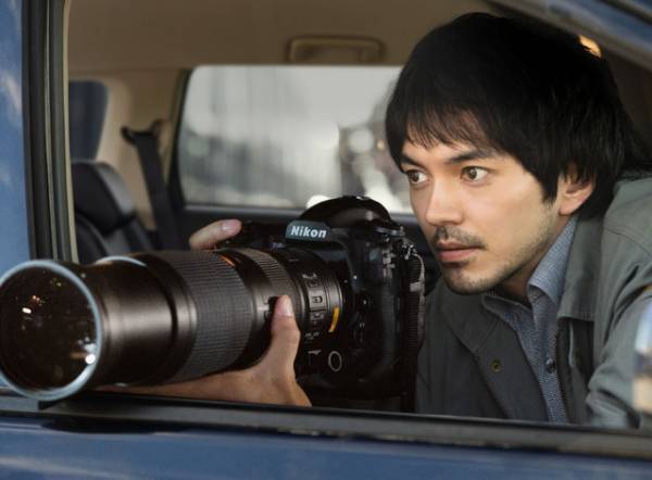 上野樹里7年ぶり映画主演、林遣都と初共演『隣人X 疑惑の彼女』12月1日公開