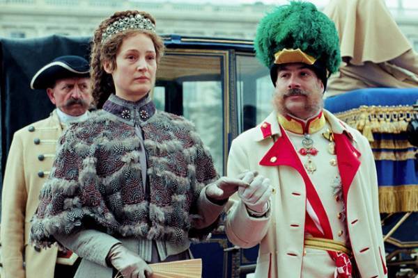 「『バービー』にも共通する女性の苦悩や心の解放」が描かれる『エリザベート 1878』トークイベント