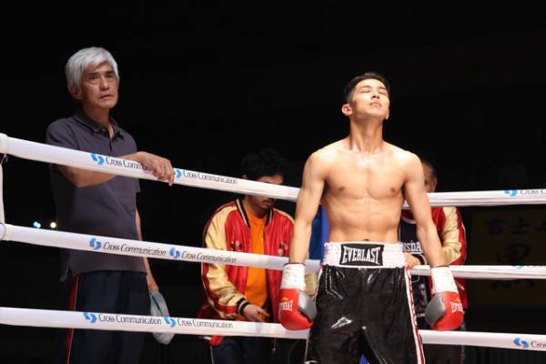 横浜流星×窪田正孝、“アドリブ”のファイトシーンが実現『春に散る』場面写真