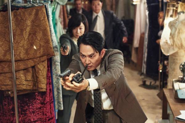 イ・ジョンジェ来日決定！初監督作『ハント』緊迫感MAXのアクションシーン解禁