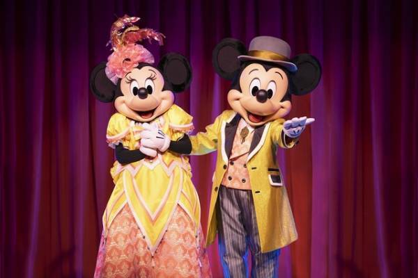 【ディズニー】新ショー「ザ・ダイヤモンド・バラエティマスター」場面写真到着！ショー鑑賞と食事がセットの豪華エンターテインメント