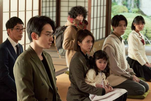 町田啓太、注目はメガネ姿＆広島弁！『ミステリと言う勿れ』キャラ紹介映像公開