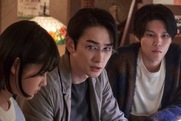 町田啓太、注目はメガネ姿＆広島弁！『ミステリと言う勿れ』キャラ紹介映像公開