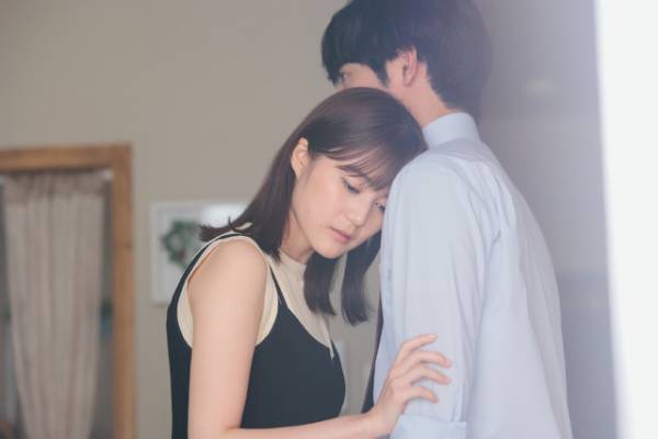 「なんで10年前に別れたんだと思う？」10年前の真相に「切なくなった」「つらい」の声上がる…「こっち向いてよ向井くん」7話