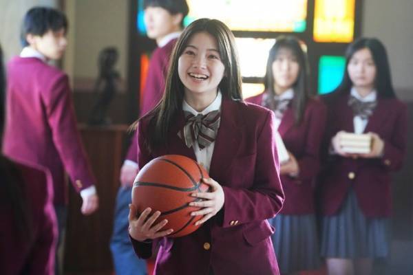 篠原涼子＆塚地武雅、「ミステリと言う勿れ特別編」に登場