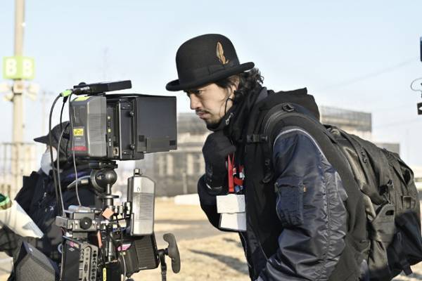 窪田正孝らが齊藤工監督を賞賛『スイート・マイホーム』メイキング映像