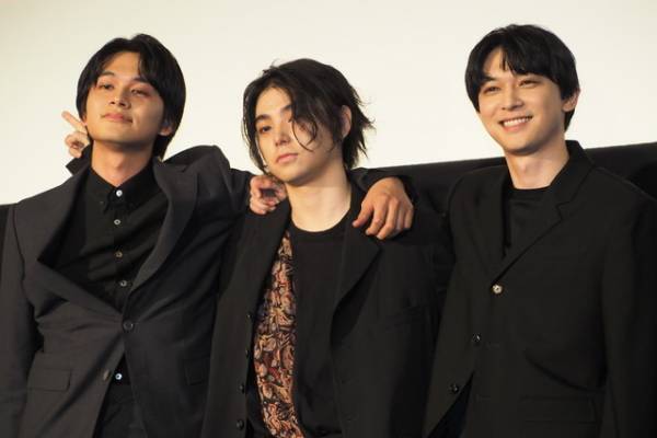 北村匠海＆村上虹郎＆吉沢亮『東リベ2』仲良しトリオが結集「この3人でゴールテープを切れてよかった！」