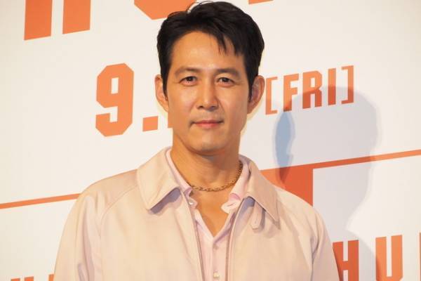 「イカゲーム」で世界的スターになったイ・ジョンジェが監督作『ハント』引っさげ来日！