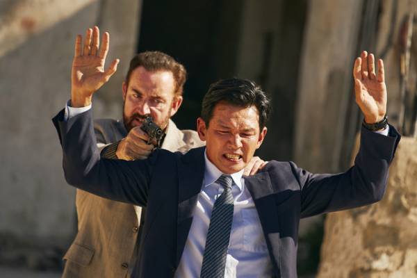 ファン・ジョンミン×ヒョンビン、人質救出のために手を組む『極限境界線』予告