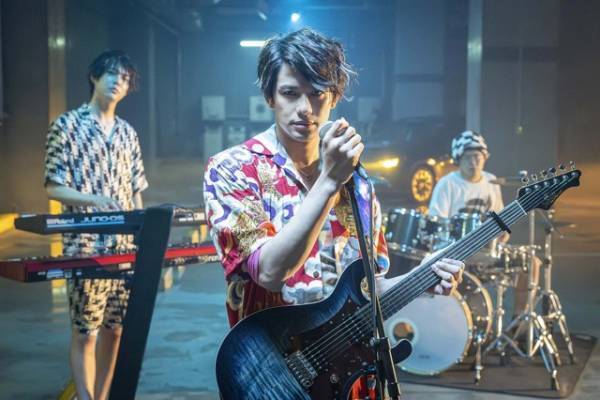 森崎ウィン、向井理主演「パリピ孔明」にレギュラー出演！ 人気バンドのボーカル役