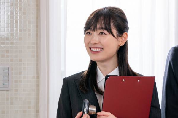 山下智久×福原遥、名コンビが活躍「正直不動産2」1月放送決定