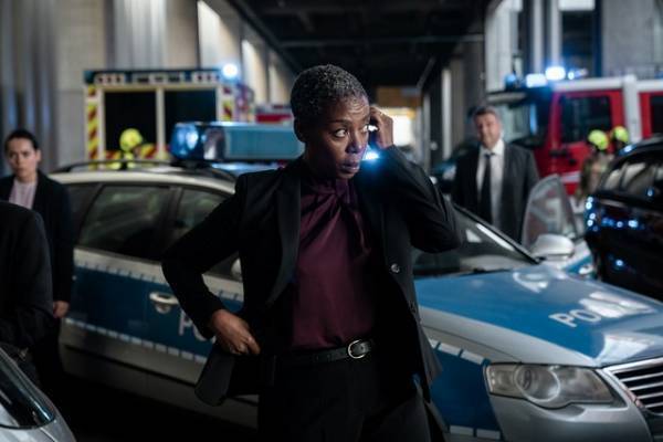 リーアム・ニーソンが、車に爆弾を仕掛けられた“平凡な”ビジネスマンに『バッド・デイ・ドライブ』12月公開