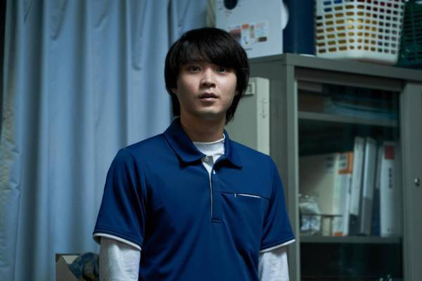宮沢りえ“洋子”と磯村勇斗“さとくん”がいのちを問う…映画『月』予告編