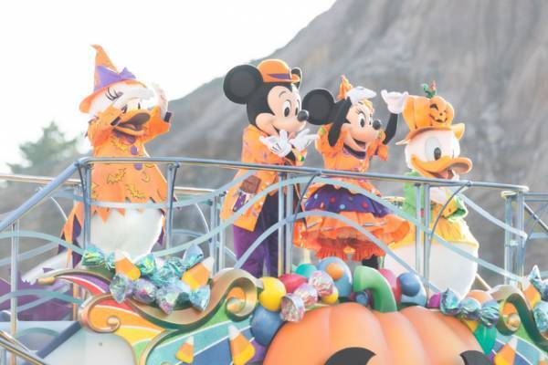 【ディズニー】東京ディズニーシーでもハロウィン！「ディズニー・ハロウィーン・グリーティング」お披露目