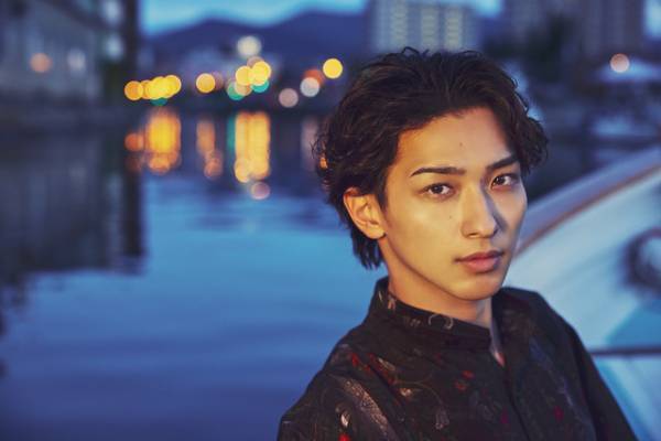 横浜流星、“大好きな場所”北海道で撮影した24年カレンダー発売